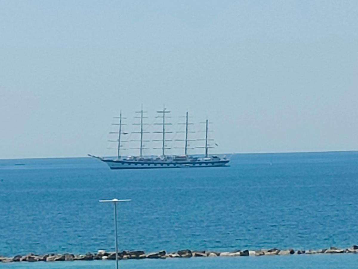 White Beach Алгеро Екстериор снимка